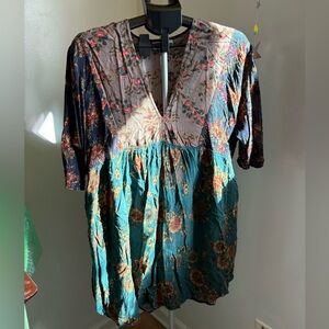 Natural Life Stella Floral Patchwork V-Neck Mini Dress Grey Navy M Medium